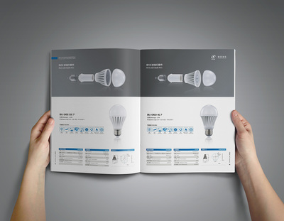 科技美學(xué)新篇章 美高品牌電子產(chǎn)品畫(huà)冊(cè)的平面設(shè)計(jì)藝術(shù)